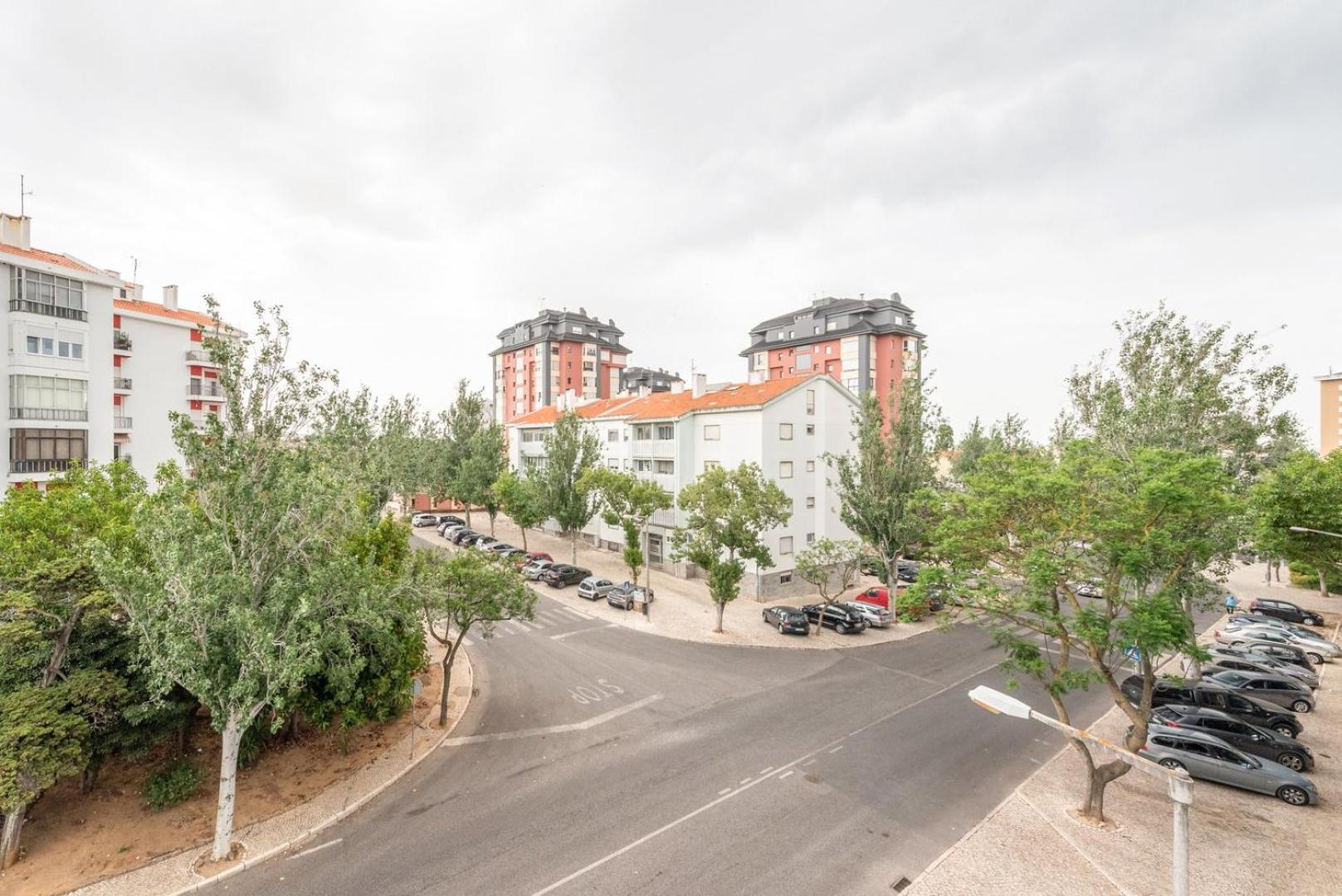 Guestready - Peaceful 1 Bedroom Abode In Estoril Luaran gambar